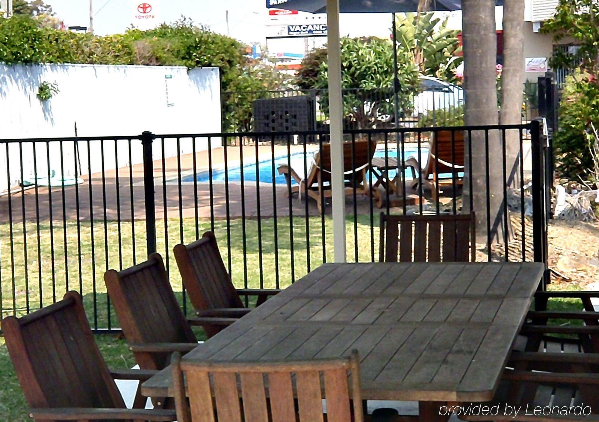 Caravilla Motor Inn Taree Restaurant photo